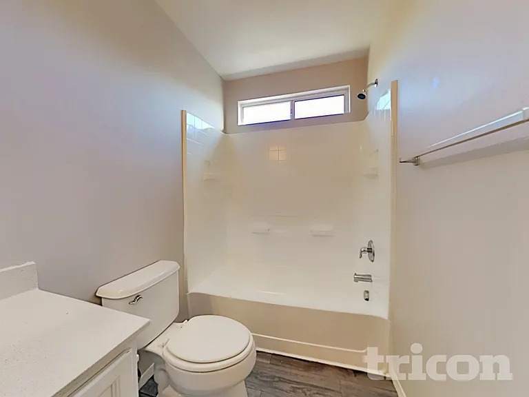 22244 W Sonora St — Photo 7