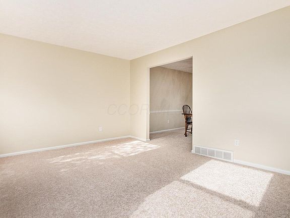 5th image of 10447 Wexford Ct