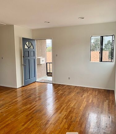 2nd image of 135 Monterey Blvd