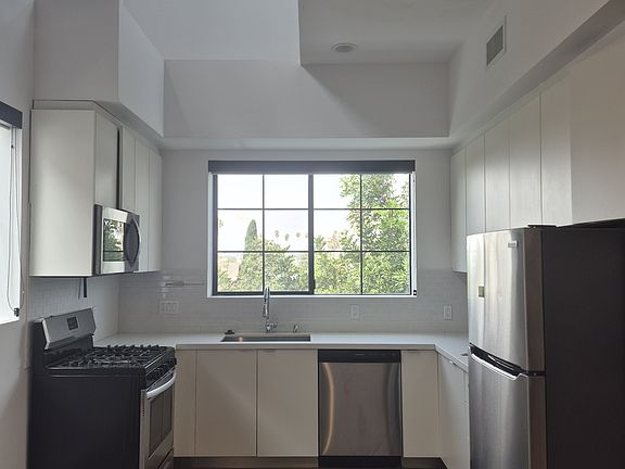 3rd image of 161 S Normandie Ave #7