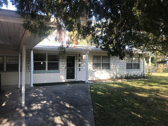 3rd image of 2821 Carol Ave