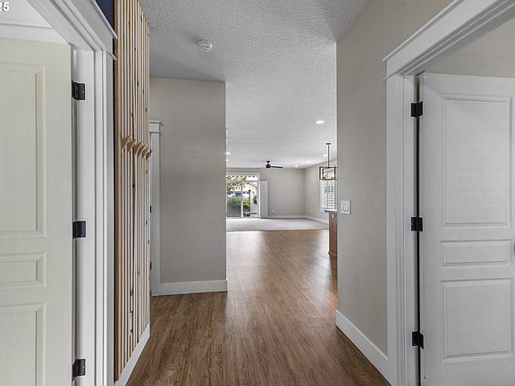 3rd image of 705 NW 25th Ave