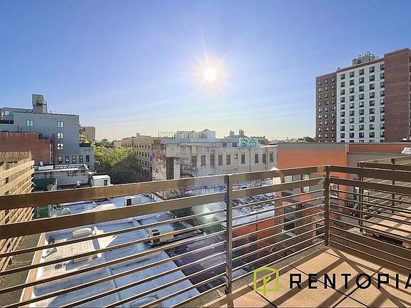 3rd image of 836 Dekalb Ave #201A