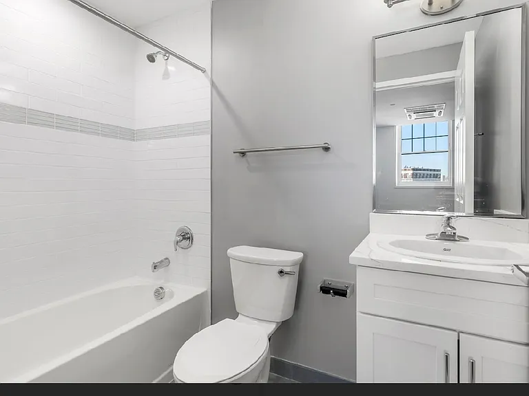 3100 Bergenline Ave #304 — Photo 4