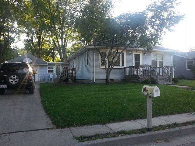 1st image of 12 Lynwood Dr