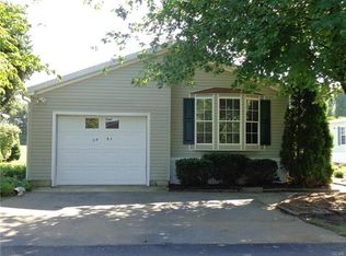 3493 Sherman Dr, Macungie, PA 18062