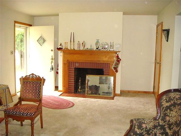 5th image of 2423 Mardel Ct