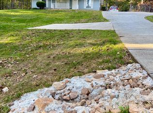 3329 Forest Brook Xing, Gainesville, GA 30507