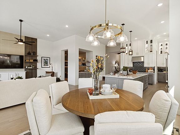 The Gresham - Dining Room