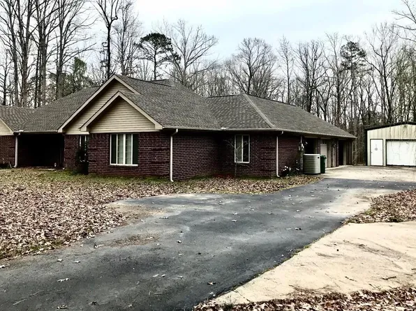 1301 Quapaw Dr, Redfield, AR 72132