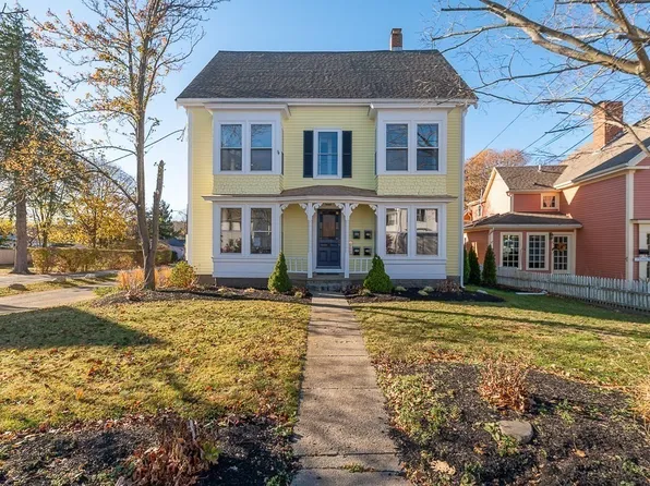 123 Main St #2, Rockport, MA 01966