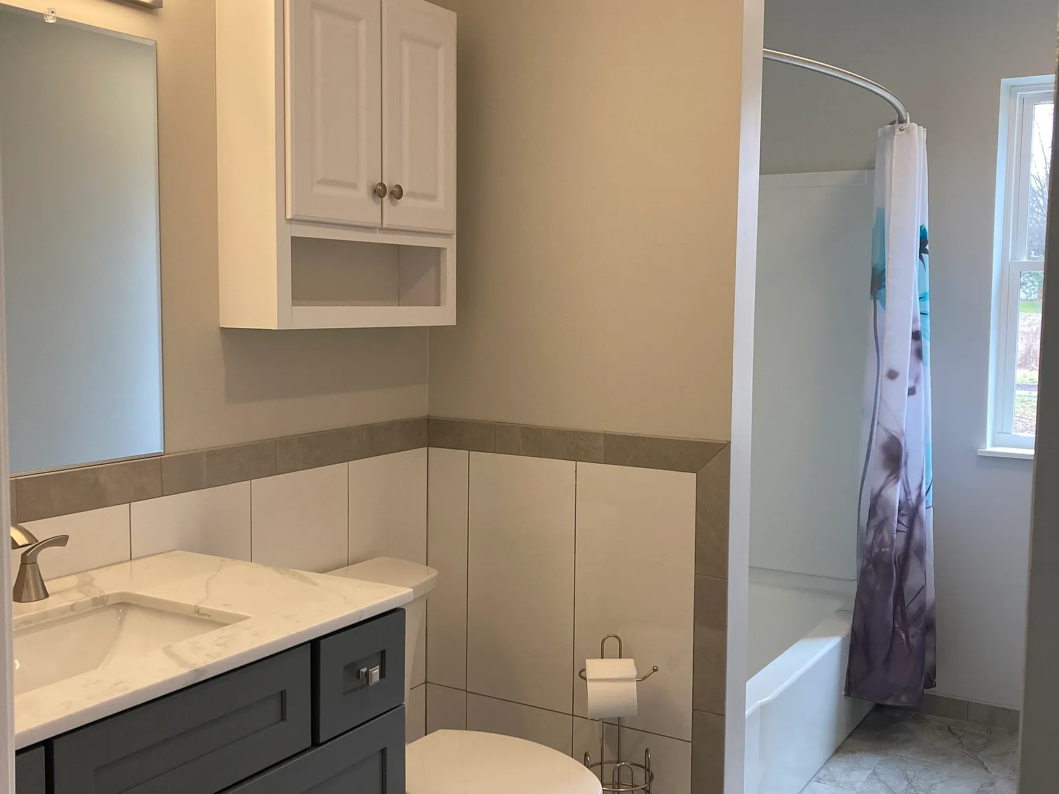 2 bed, 1200 sqft, $2,000 — Photo 4