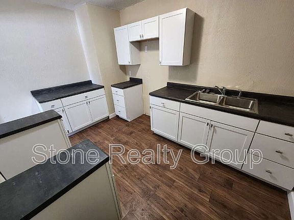 2nd image of 624 S 8th St Unit C