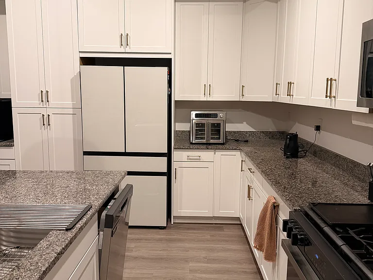 8831 W Dale Dr — Photo 4