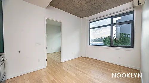 44 Kent St Photo 1