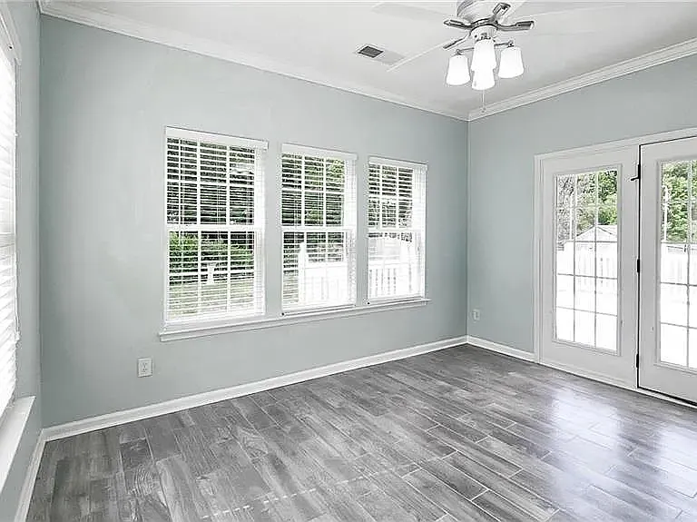 4072 Fountain Grove Dr — Photo 12