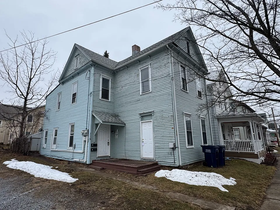115 E 4th St #1