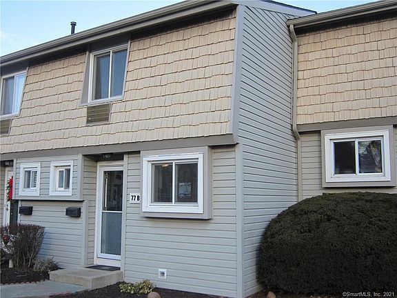 2nd image of 77 Carillon Dr #B