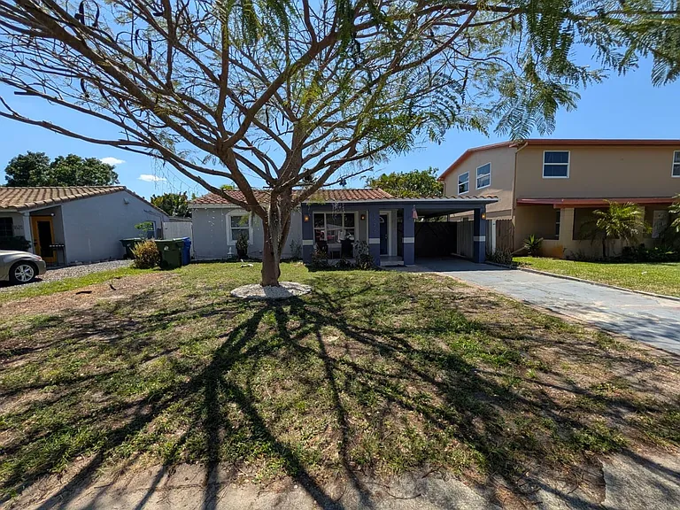 1629 NW 5th Ave — Photo 35