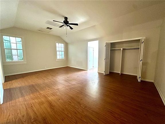 5th image of 1015 Saint Ann St #3