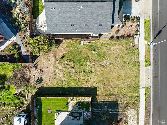 4th image of 1920 Pine Meadow Drive