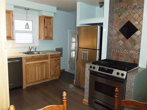 5th image of 4811 E 96th St