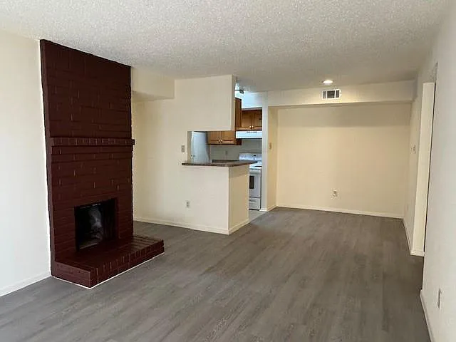 8315 Jorine Dr #8315 — Photo 12