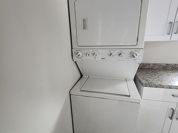5th image of 73642 Buena Vista Dr
