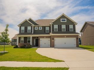 160 Thorpe Dr, Whiteland, IN 46184