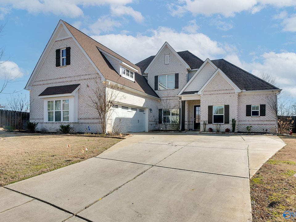 1st image of 103 Willow Lake Cir SW