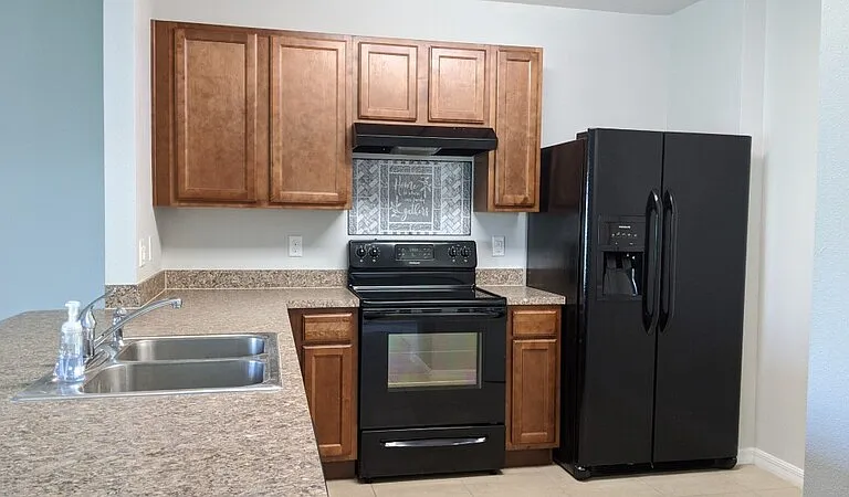 245 Arbor Lakes Dr — Photo 3