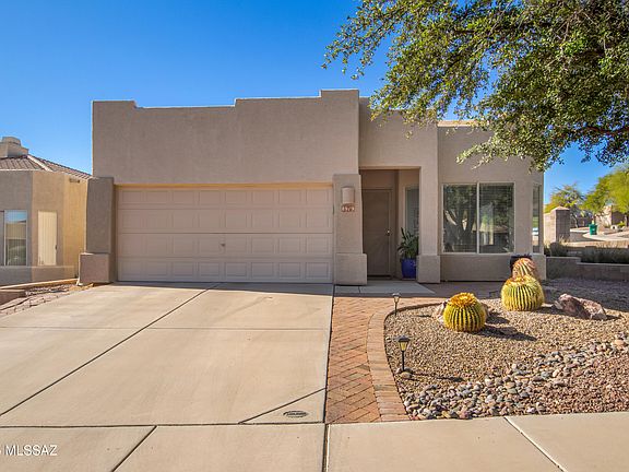 3rd image of 8919 N Treasure Mountain Dr