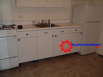 Rented by Jerry F Leazer LREB