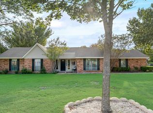 149 Carol Ln, Red Oak, TX 75154