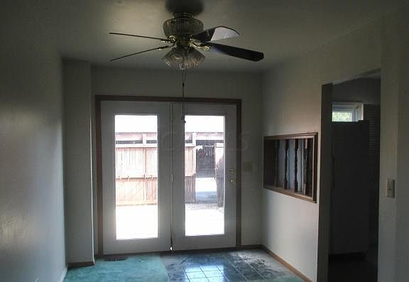 3rd image of 5590 Brackenridge Ave