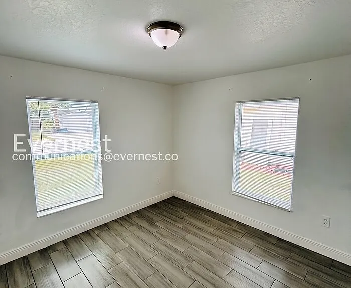 1132 Maybury Dr — Photo 10