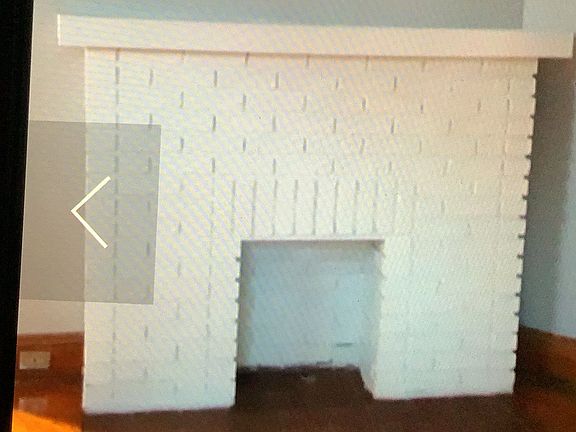 3rd image of 11801 Iowa Ave