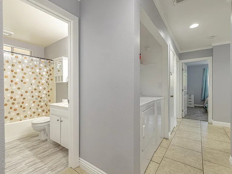 43827 Lively Ave — Photo 18