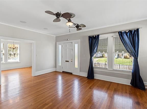 4th image of 755 McCormick St