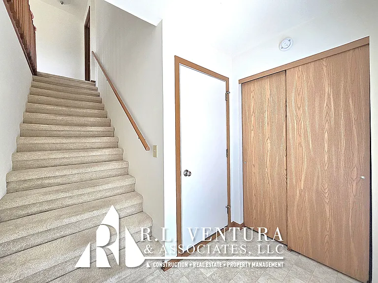 940 Prairie Dr #32 — Photo 4
