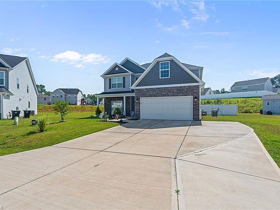2nd image of 139 Snickers Ct