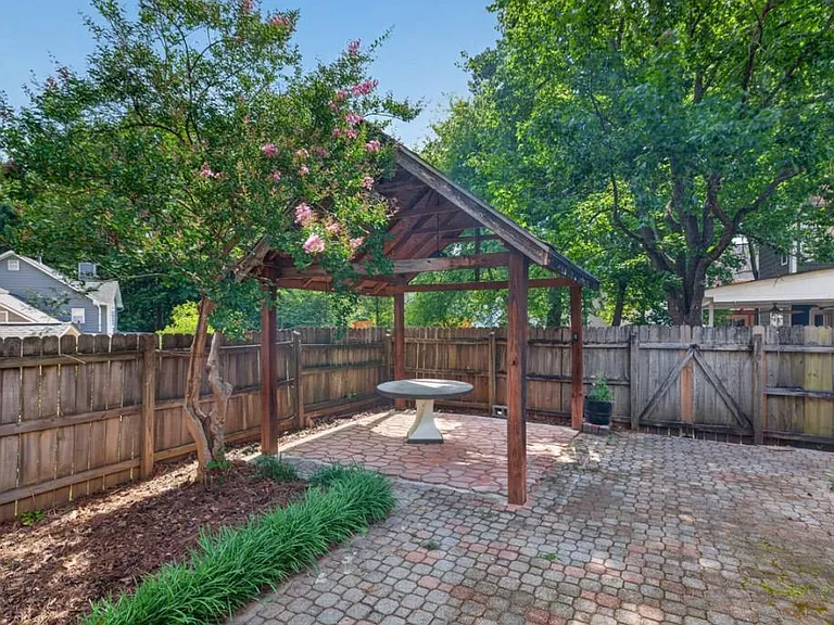 2949 Weston Brook Ln — Photo 48