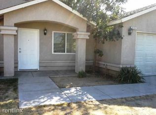 404 W El Monte Ct, Madera, CA 93637