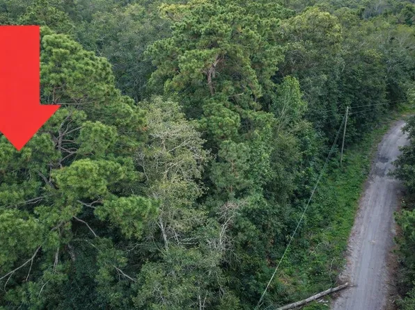 N Essex Dr Lot 8-B, Conroe, TX 77302