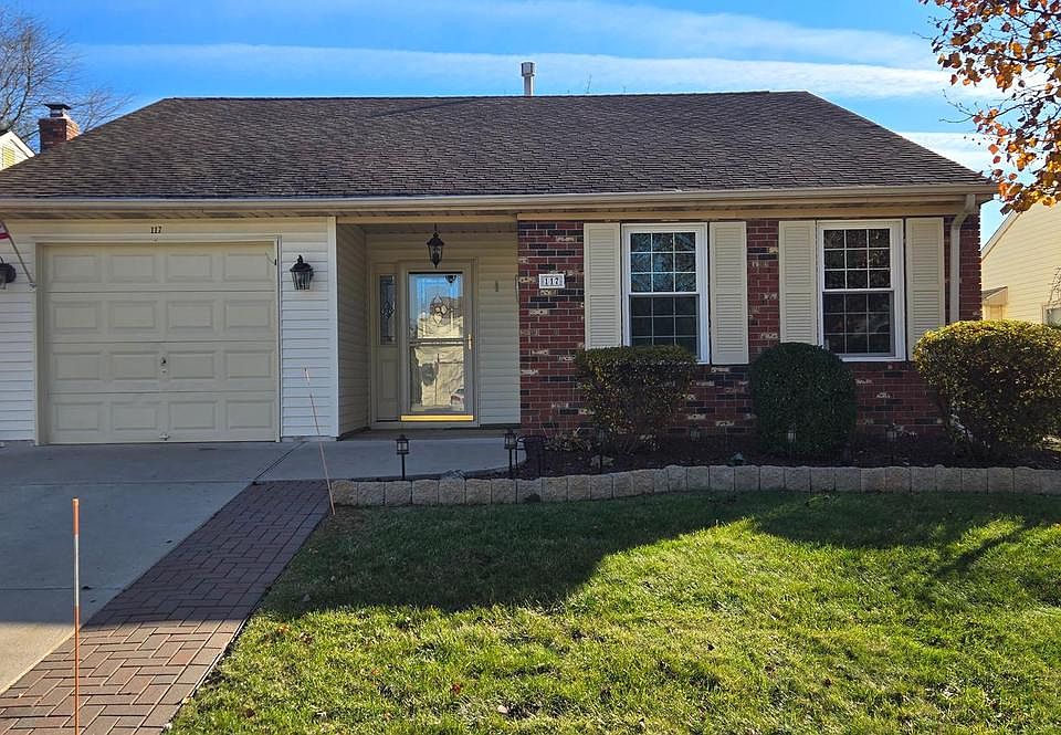 1st image of 117 Carriage Hill Ct