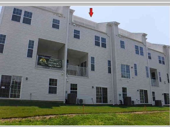 4th image of 304 Black Sky Ln