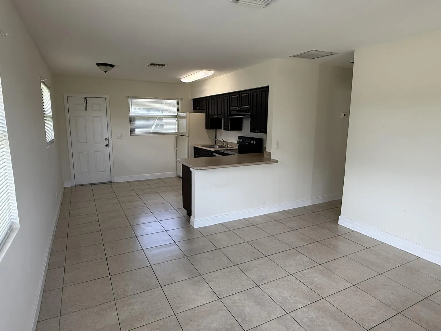 2 bed, 1.0 bath, 700 sqft, $1,450 — Photo 4