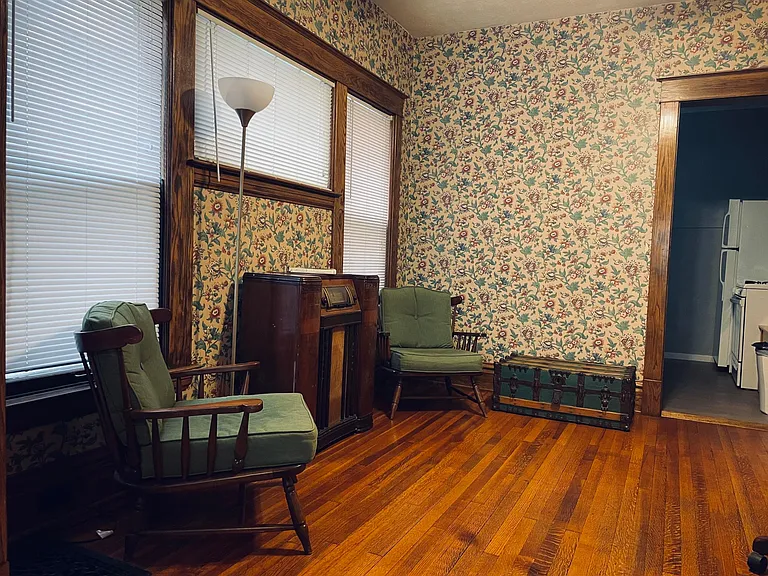 647 Fountain St NE #1 — Photo 6