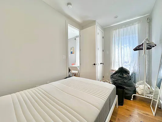 Rented by Doorway NYC, LLC | media 6