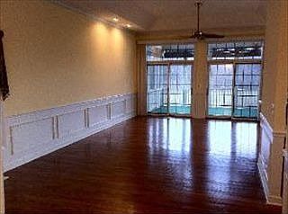 5th image of 1014 Harrow Gate Dr